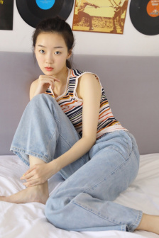 WWW亚洲精品久久久乳